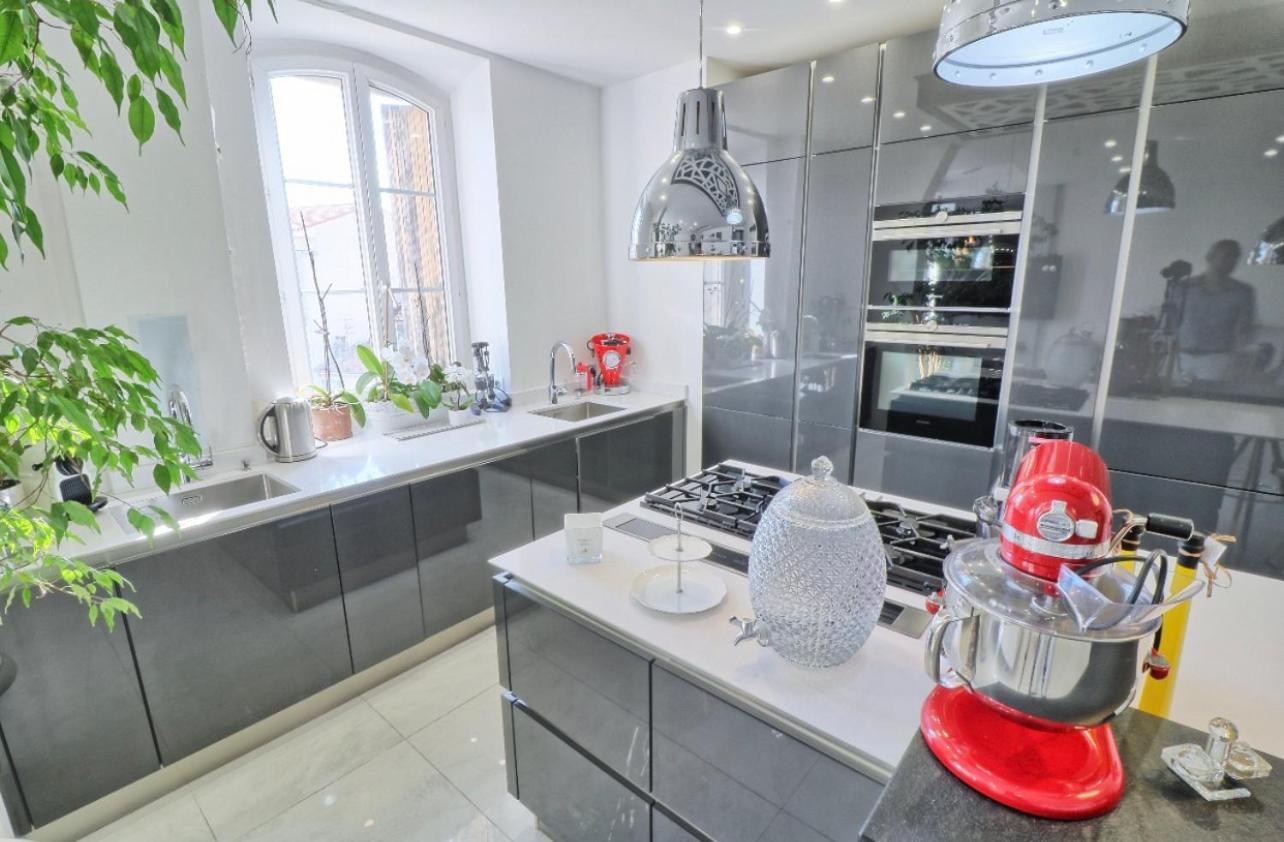 Standing 5 Pieces Centre Appartement *