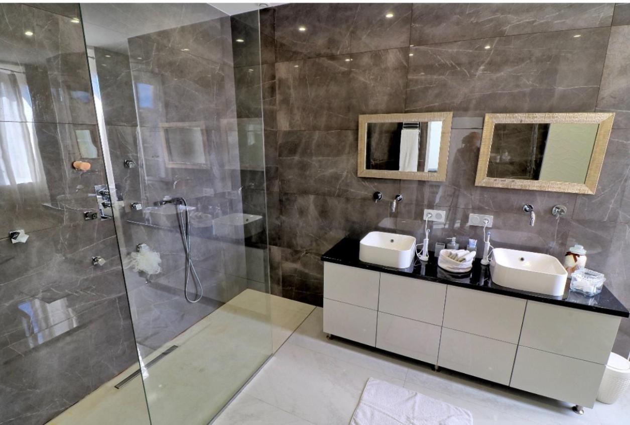 Standing 5 Pieces Centre Appartement
